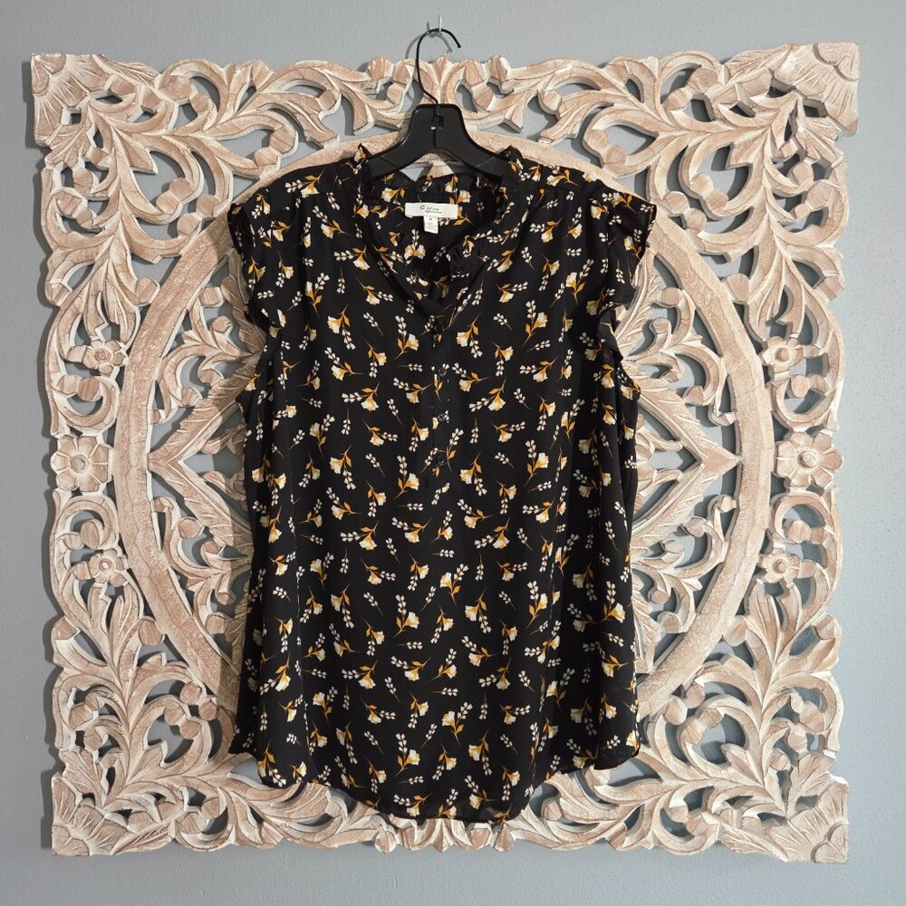 Printed Ruffle Cap-Sleeve Blouse - Black w/ Golden Mustard Floral, Plus Sz US 1X